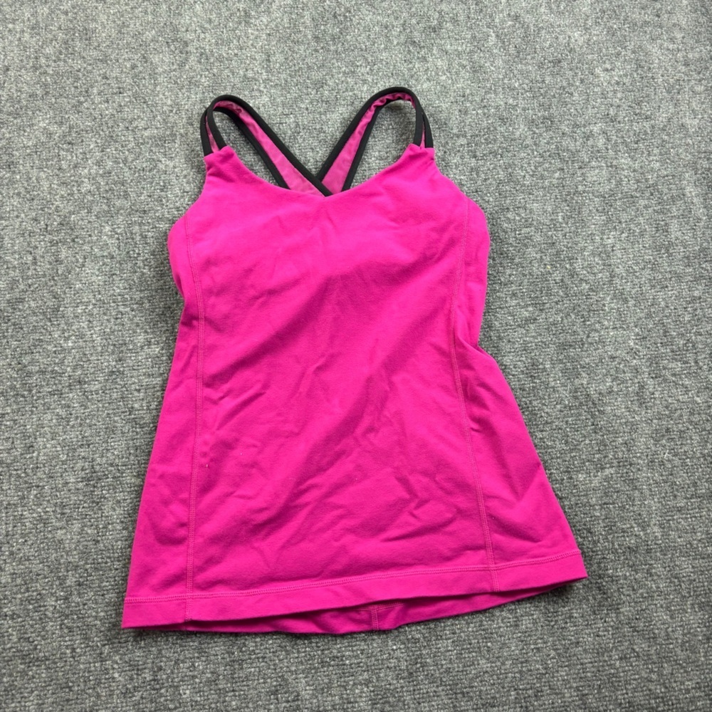 LULULEMON Women’s Fuchsia Pink athletic Tank Top Built in Bra size: 6